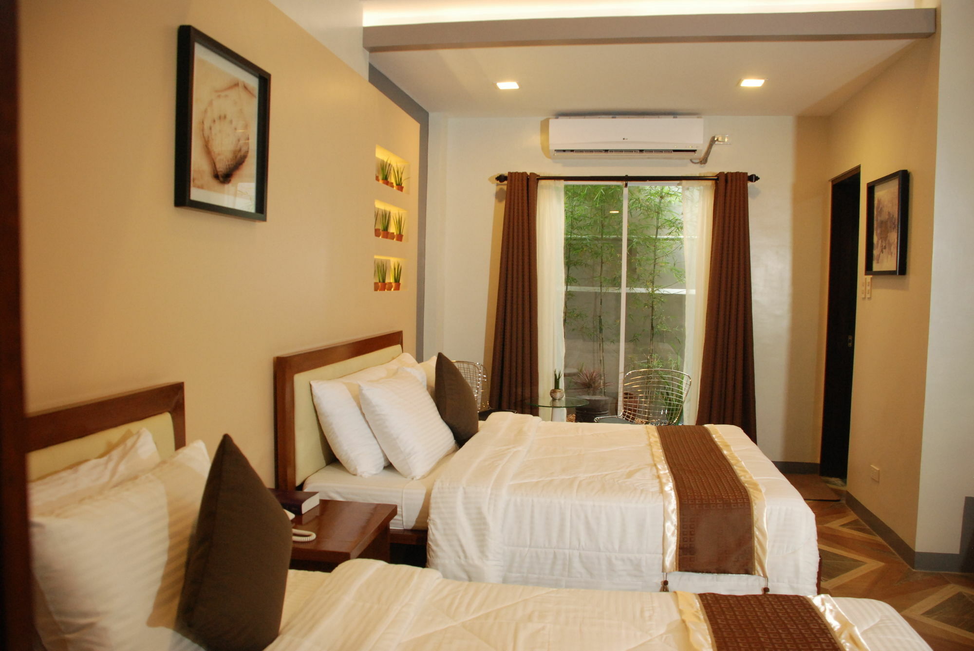 Nao Hotel Tagaytay City Exterior foto