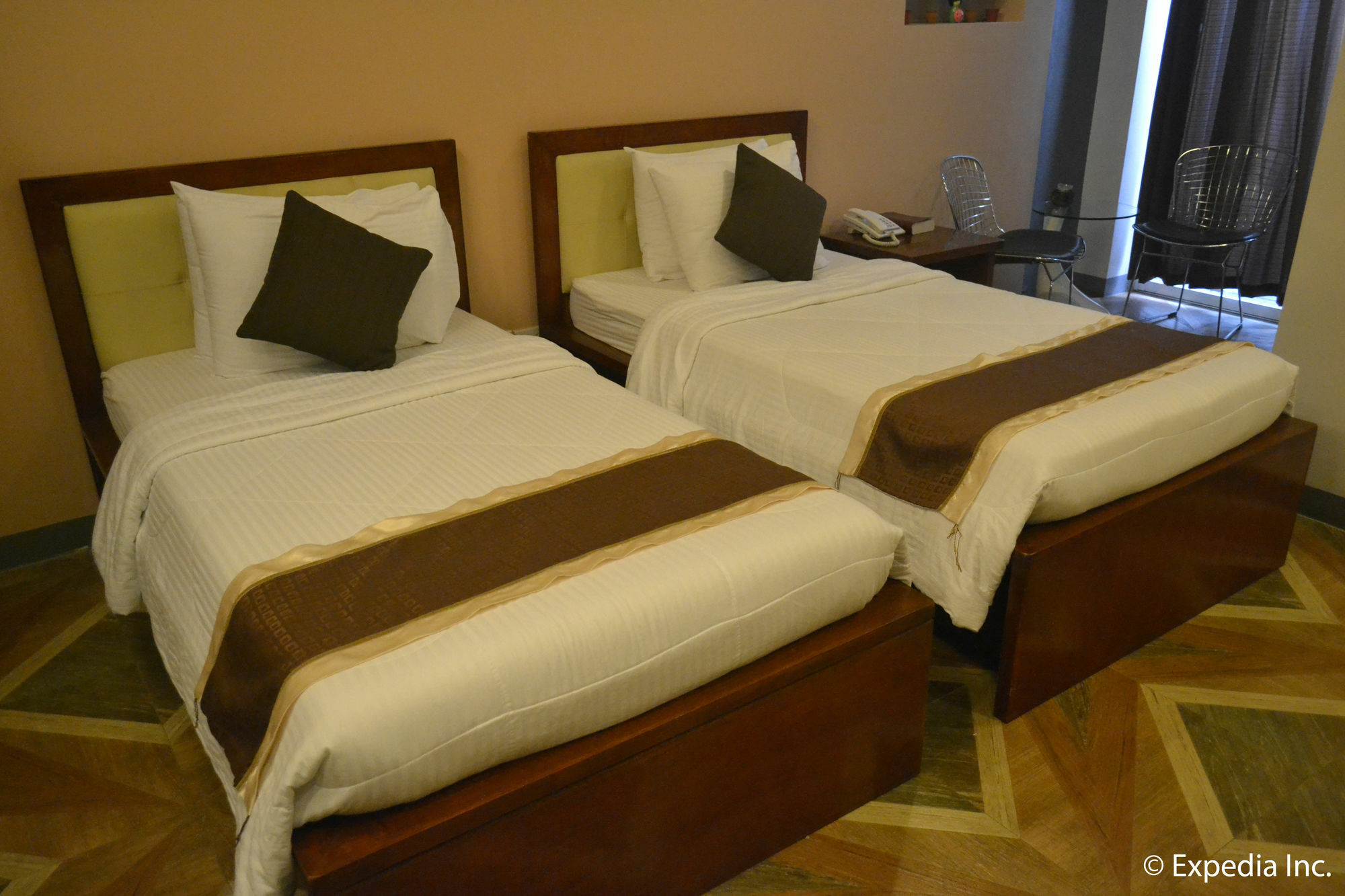 Nao Hotel Tagaytay City Exterior foto